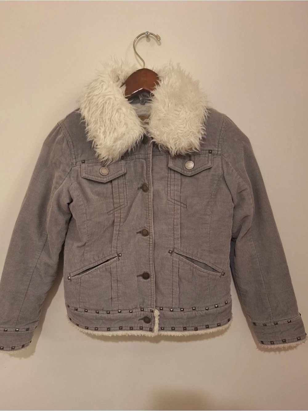 Old Navy Gray Jean Jacket with White Faux-Fur Collar